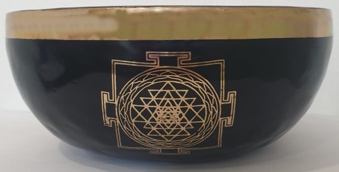 SingingBowlYatraBlackHandBeaten4__56791