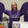 Jo Holding T-Shirts